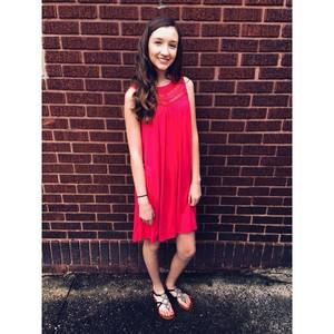 Meet your Posher, Olivia